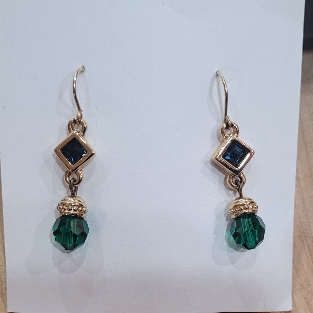 Vintage Green & Blue Faceted Crystal-like Earrings w/Gold Tone Settings & Wires